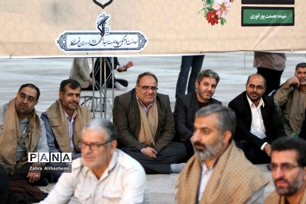 آیین افتتاحیه سراسری راهیان نوردانش آموزی کشوری در حرم مطهر امام(ره)