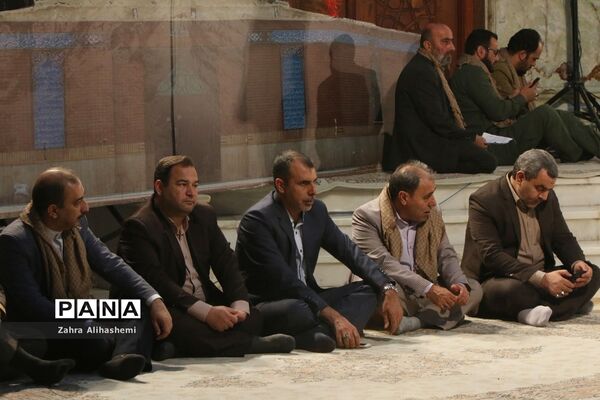 آیین افتتاحیه سراسری راهیان نوردانش آموزی کشوری در حرم مطهر امام(ره)