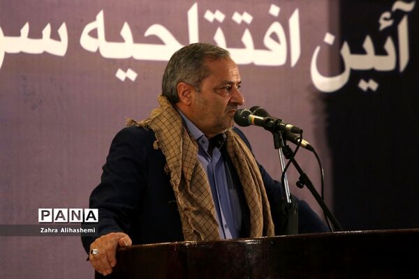 آیین افتتاحیه سراسری راهیان نوردانش آموزی کشوری در حرم مطهر امام(ره)