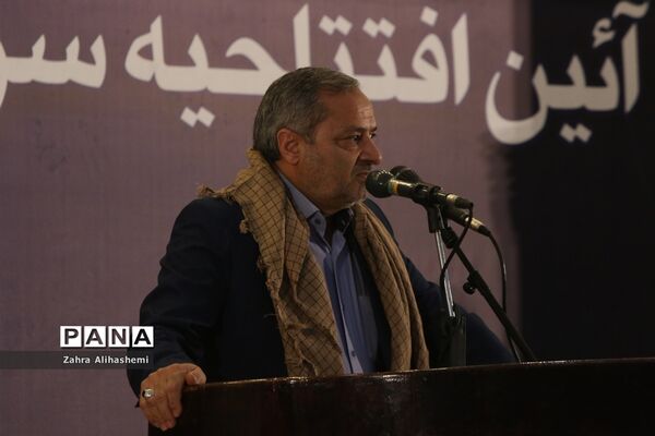 آیین افتتاحیه سراسری راهیان نوردانش آموزی کشوری در حرم مطهر امام(ره)