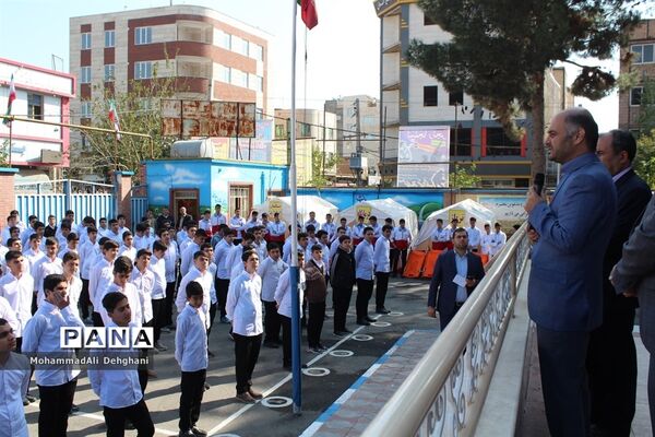 مانور پدافند غیرعامل در شهرستان بهارستان