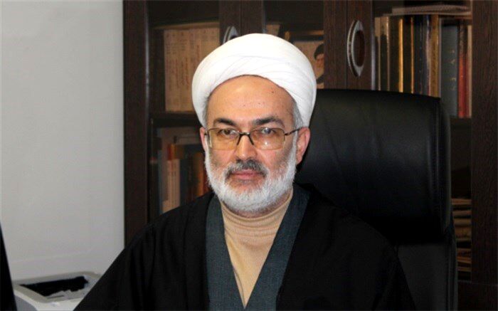 استکبار ستیزی و مقاومت اسلامی سر آغاز افول و فروپاشی آمریکا است
