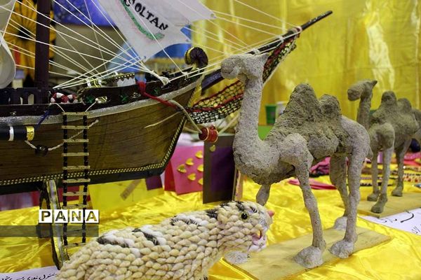 افتتاح نمایشگاه دستاوردهای کانون‌های فرهنگی تربیتی استان خوزستان