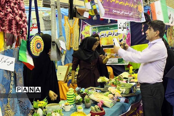افتتاح نمایشگاه دستاوردهای کانون‌های فرهنگی تربیتی استان خوزستان
