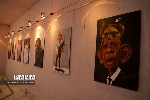 برگزاری یادواره شهدای دانش آموز و فرهنگیان شهرستان فیروزکوه