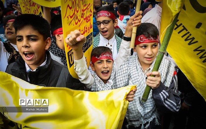 متن و حاشیه راهپیمایی مراسم 13 آبان؛ از مخالفت عده‌ای با FATF تا لزوم اتخاذ راهبرد مقاومت فعال + قطعنامه پایانی
