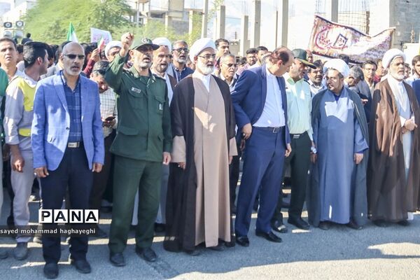 راهپیمایی 13 آبان در لامرد