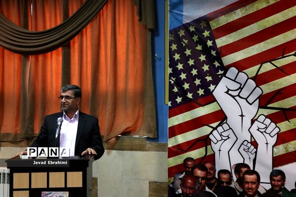 نواختن زنگ استکبار ستیزی در آموزشگاه ابرار مشهد