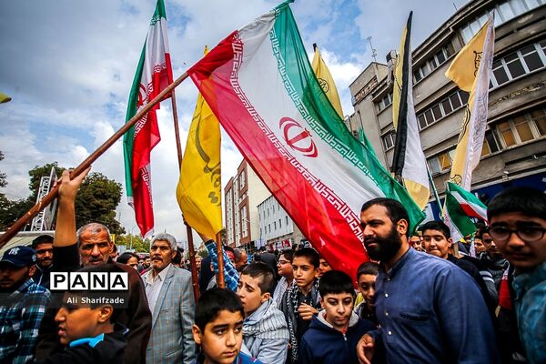 راهپیمایی یوم الله ۱۳ آبان (1)