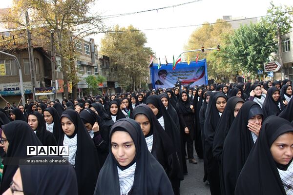 راهپیمایی یوم  الله 13 آبان ماه در البرز