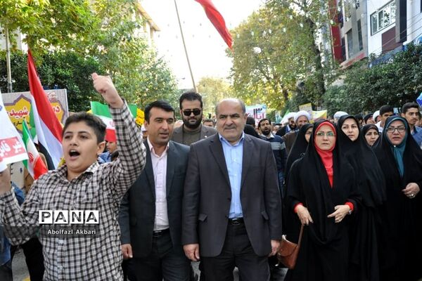 راهپیمایی روز 13 آبان در مرکز مازندران