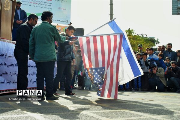 برگزاری راهپیمایی روز 13 آبان در شهرستان تایباد