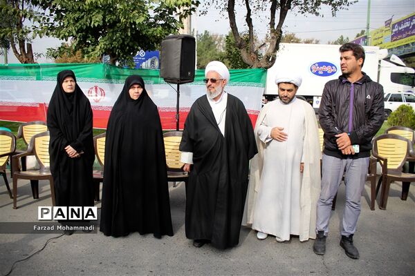 راهپیمایی یوم الله ۱۳ آبان در چهاردانگه