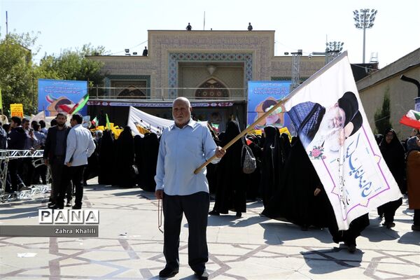 راهپیمایی 13 آبان در شیراز