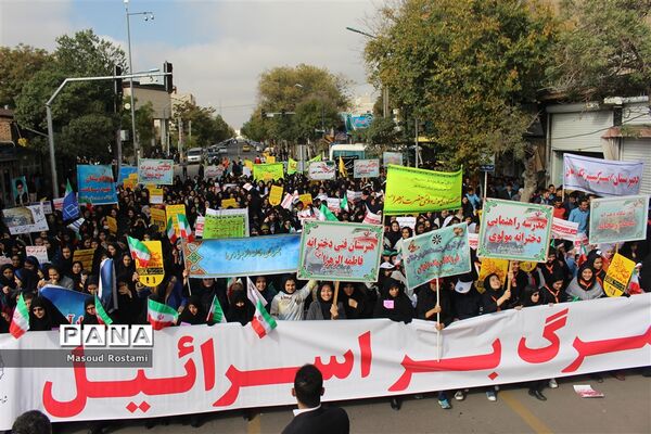 روز استکبار ستیزی و اعلام انزجار از سردمداران ظلم
