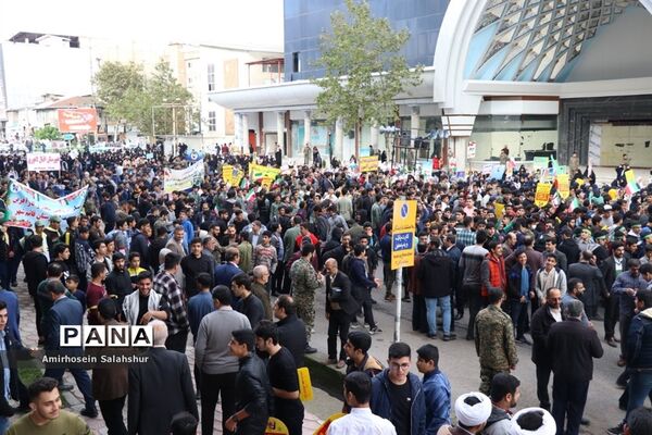 راهپیمایی روز 13 آبان در قائم‌شهر