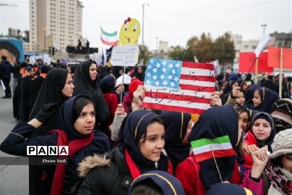 راهپیمایی ضداستکباری ۱۳ آبان