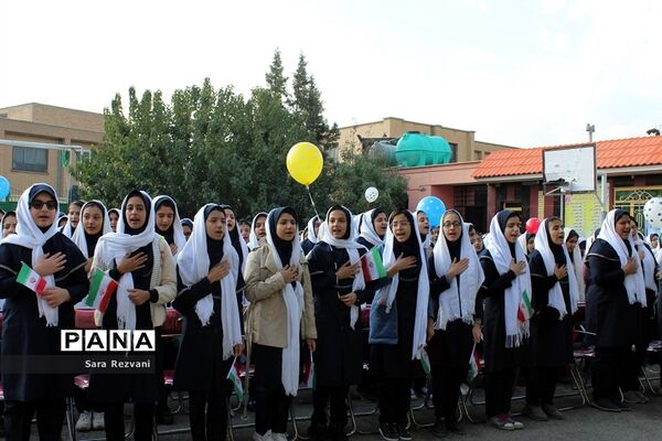 نواخته شدن زنگ استکبار ستیزی در شهرستان اسلامشهر
