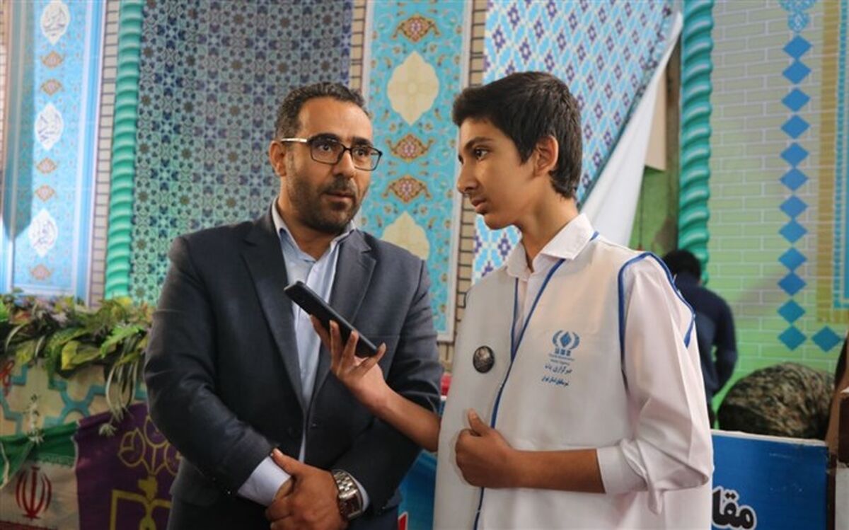 مدیر آموزش و پرورش شهرستان قدس : حرکت دانشجویان و دانش آموزان انقلابی درس بزرگی به نسل های بعدی میدهد