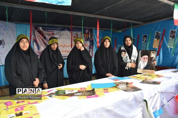 حضور پرشور دانش‌آموزان و فرهنگیان در راهپیمایی ۱۳ آبان شهرستان امیدیه
