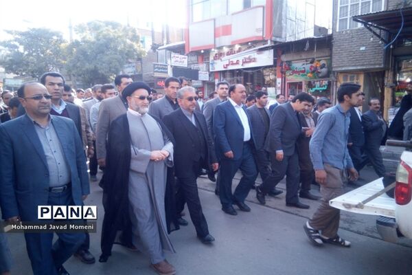 راهپیمایی روز ملی مبارزه با استکبار در شهرستان اسدآباد