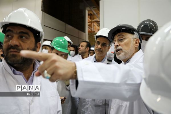 بازدید رئیس سازمان انرژی اتمی از تاسیسات مجتمع غنی سازی نطنز