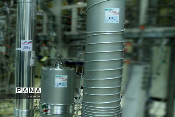 بازدید رئیس سازمان انرژی اتمی از تاسیسات مجتمع غنی سازی نطنز