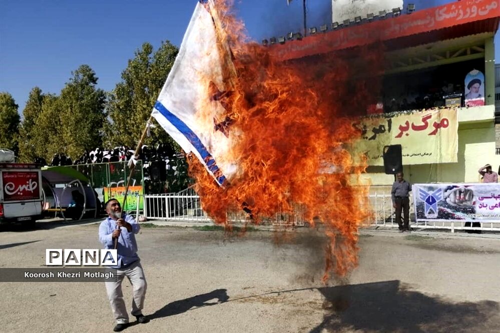 راهپیمایی 13 آبان در شهرستان کازرون