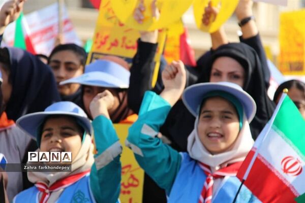 راهپیمایی روز 13 آبان در دشتستان