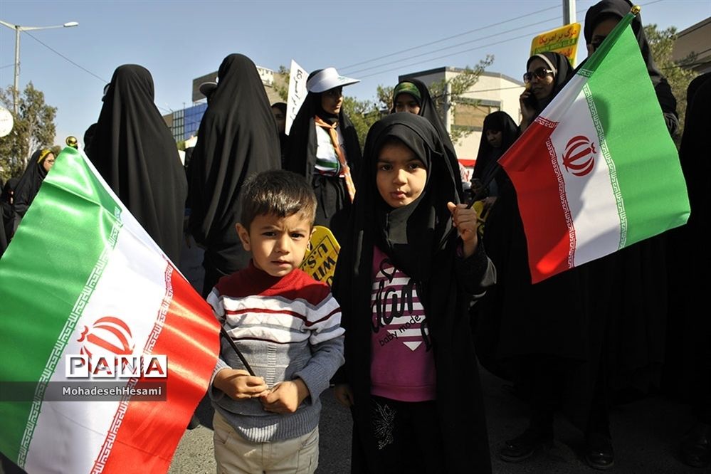 رئیس سازمان نوسازی مدارس: ۱۳ آبان تبلور آزادگی و استکبارستیزی ملت غیور ایران است