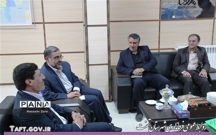 فرماندار تفت :  عملیات عمرانی پروژه آب‌نمای محسن‌آباد در آینده‌ی نزدیک آغازمی شود