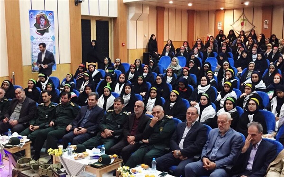 یادواره شهدای دانش آموزی آموزش و پرورش ناحیه 2 ارومیه برگزار شد