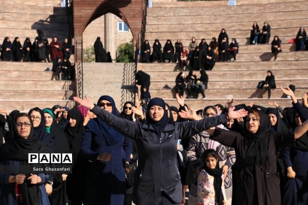 پویش ملی «ارتقای نشاط و سلامت زنان با ورزش»