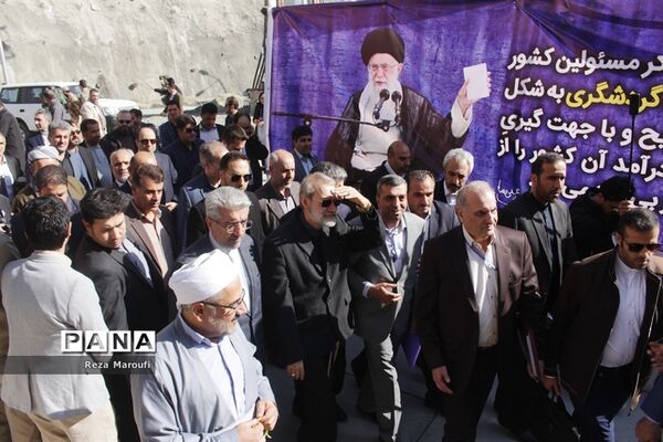 آغاز بهره برداری از نیروگاه برق آبی سردشت  با حضور رئیس مجلس و وزیر نیرو