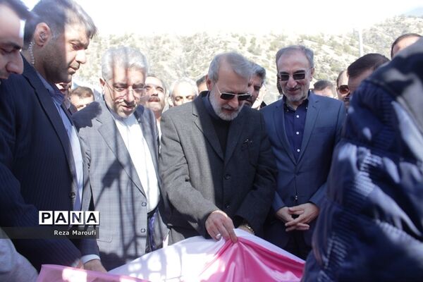 آغاز بهره برداری از نیروگاه برق آبی سردشت  با حضور رئیس مجلس و وزیر نیرو