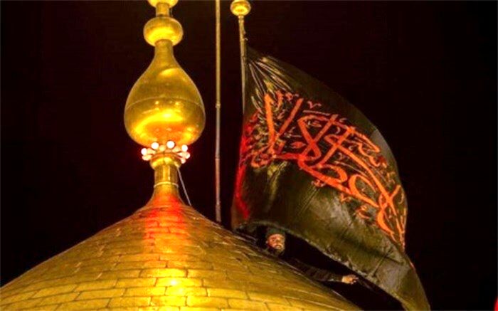 پرچم گنبد حضرت ابوالفضل ، به بازماندگان کربلا رسید