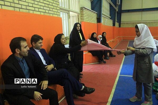 افتتاح المپیاد درون مدرسه ای دبستان منیر باسمنج