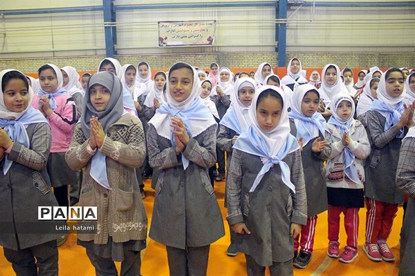 افتتاح المپیاد درون مدرسه ای دبستان منیر باسمنج