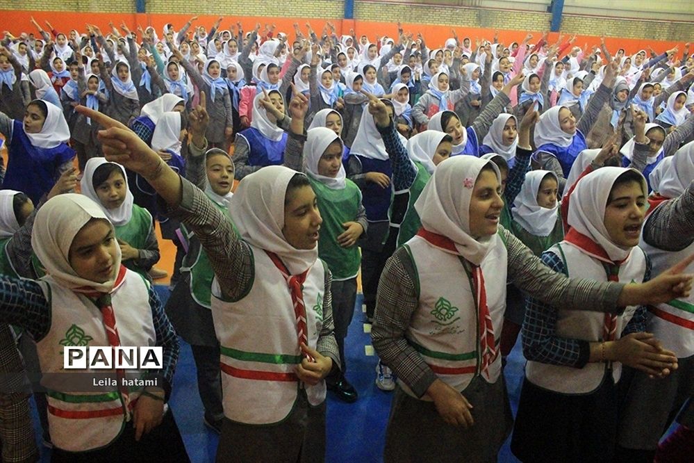 افتتاح المپیاد درون مدرسه ای دبستان منیر باسمنج