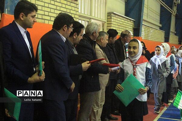 افتتاح المپیاد درون مدرسه ای دبستان منیر باسمنج