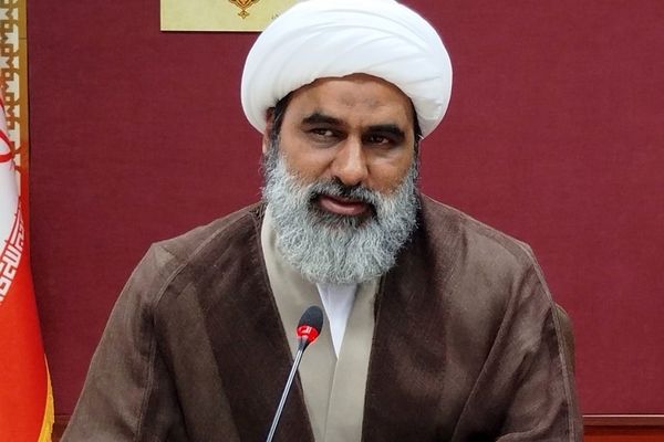 دشمنان به دنبال تفرقه‌افکنی در میان ملت ایران هستند