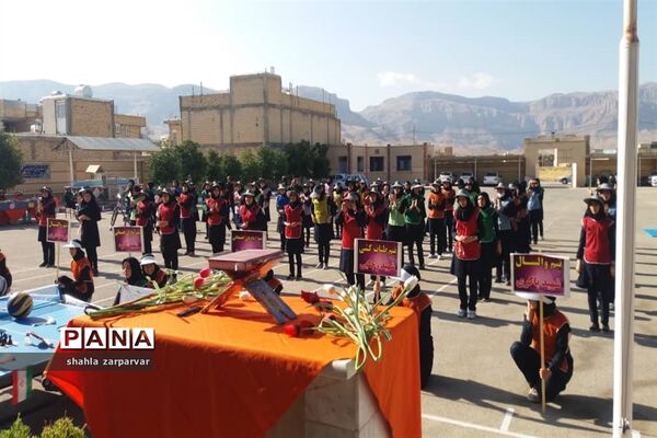 برگزاری المپیاد ورزشی درون مدرسه ای در نی ریز