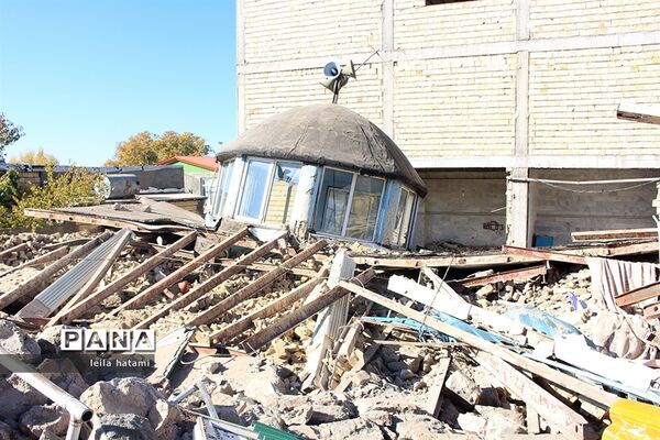 روستای ورنکش میانه 3 روز پس از زلزله