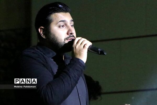 کنسرت احسان خواجه‌امیری در ساری