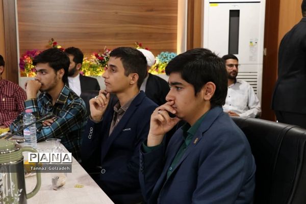 آیین معارفه و تکریم مسئول اتحادیه انجمن‌های اسلامی دانش‌آموزان استان خوزستان