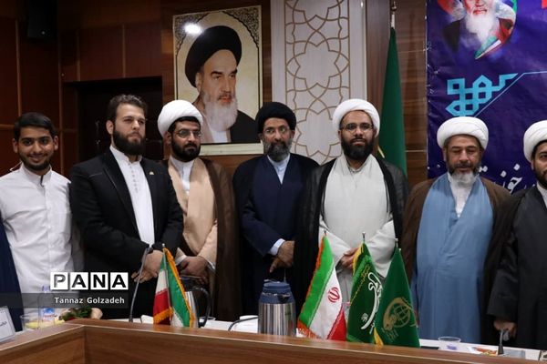 آیین معارفه و تکریم مسئول اتحادیه انجمن‌های اسلامی دانش‌آموزان استان خوزستان