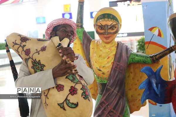 استقبال فرودگاهی از مسافران ورودی در روز کیش