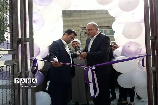 نمایشگاه مشارکت انجمن اولیاء و مربیان ناحیه دو شهر ری