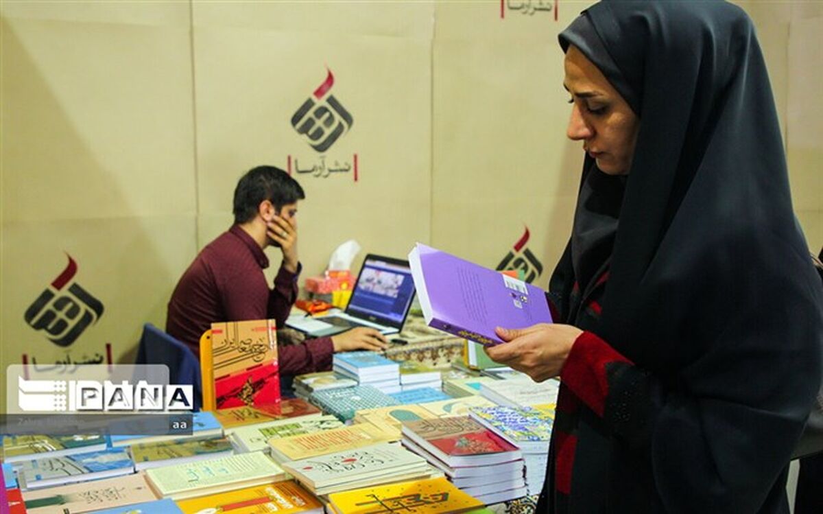 کتاب و کتابخوانی مهمترین مولفه فرهنگ است