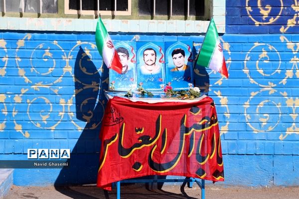 جشن میلاد پیامبر(ص) و امام صادق(ع) درآموزشگاه امام صادق(ع)  شهرستان بیرجند